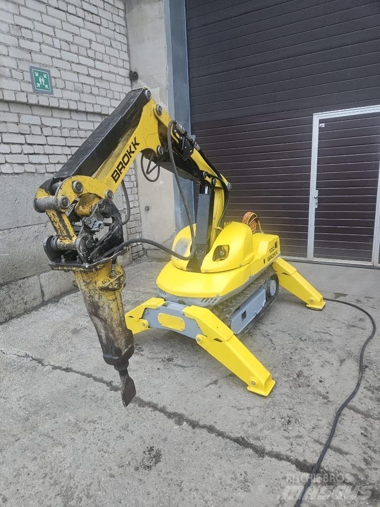 Brokk 100 파쇄용 굴삭기