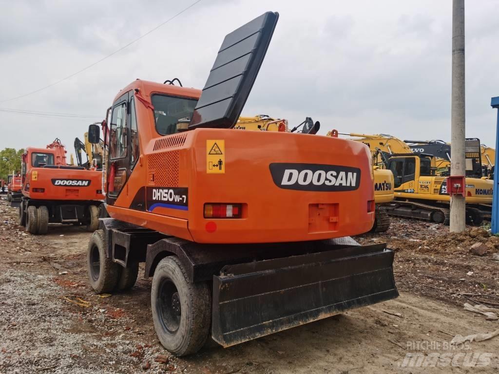 Doosan DH 150 W-7  휠 굴삭기