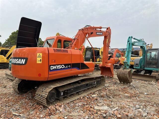 Doosan DH150 중형굴삭기 7톤-28톤