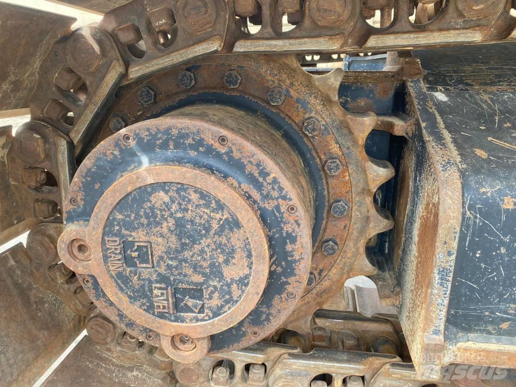 CAT 330 대형 굴삭기 29톤 이상