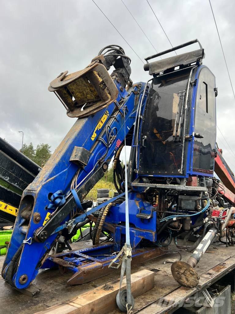 Loglift 140ZT 목재 크레인