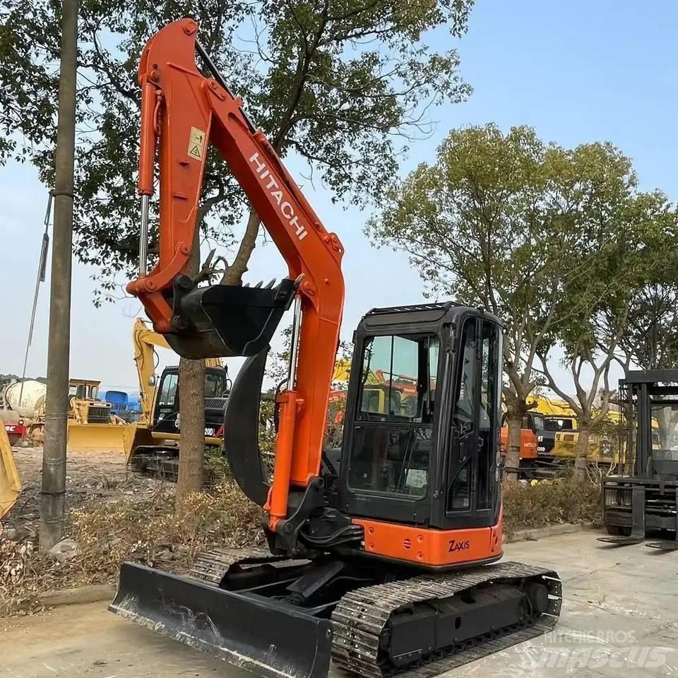 Hitachi ZX 50 U-2 소형 굴삭기 7톤 미만