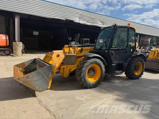 JCB 533-105 텔러 핸들러