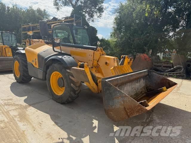 JCB 533-105 텔러 핸들러