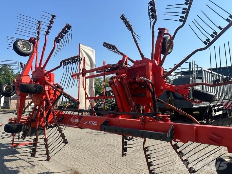 Kuhn GA 8020 수확기
