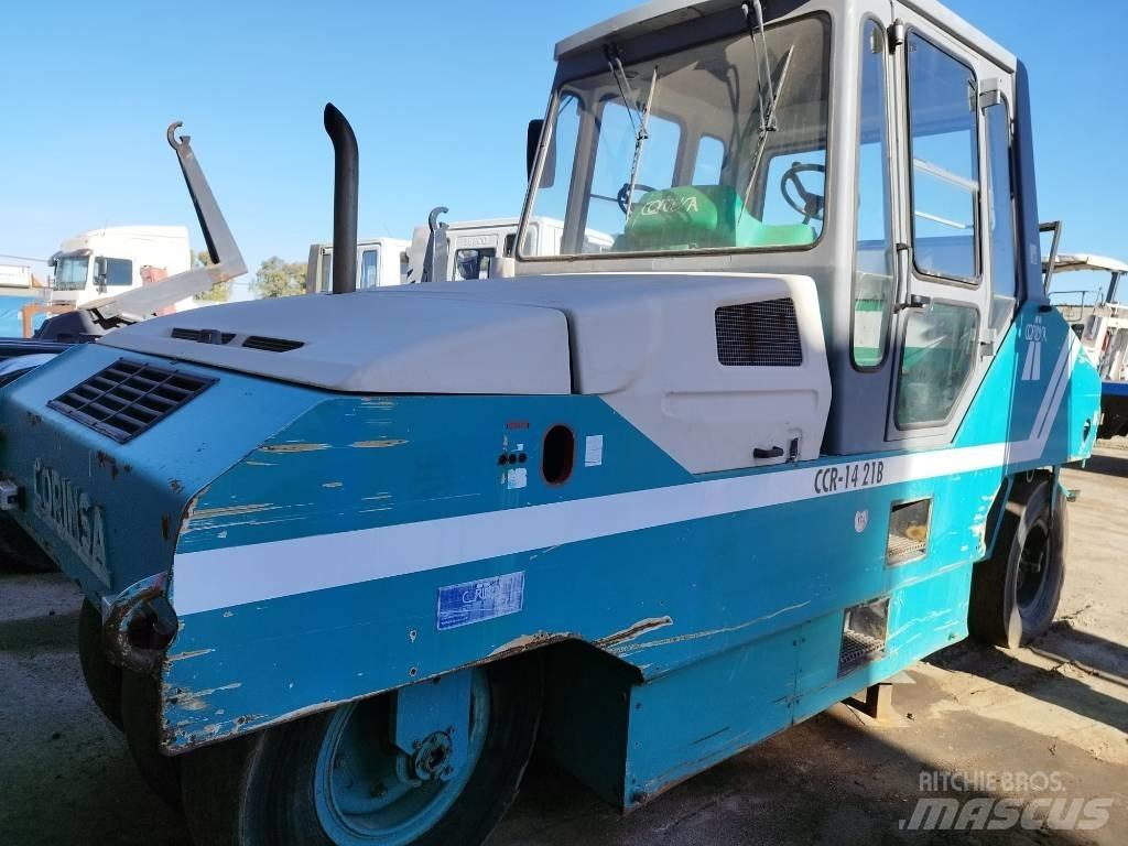 Corinsa CCR 1421 공기 타이어 롤러