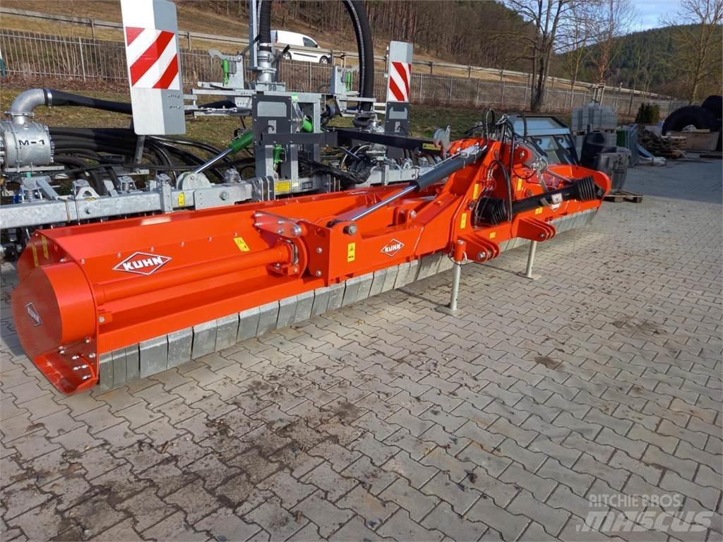 Kuhn RM 610 R 목장 제초기 및 토퍼