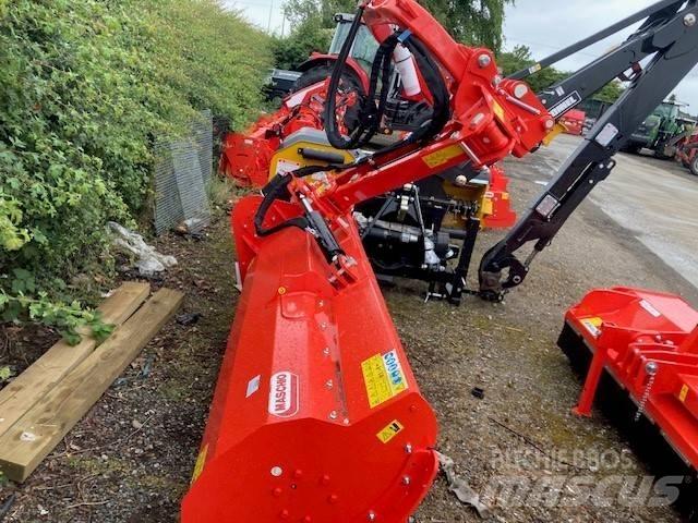 Maschio Giraffa XL 목장 제초기 및 토퍼