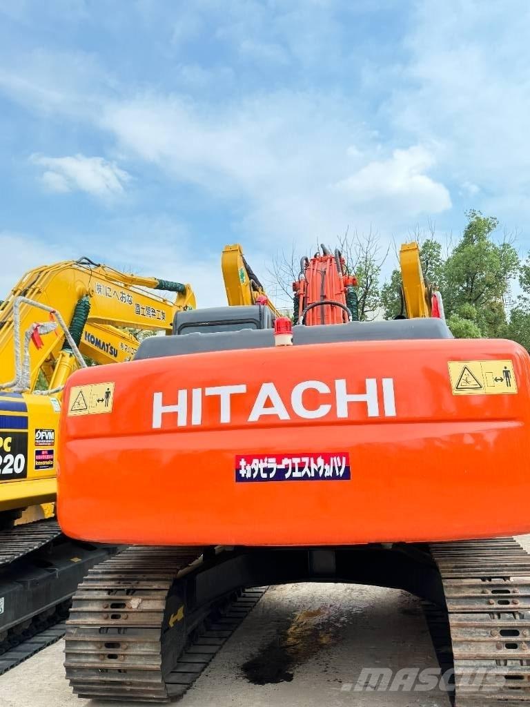 Hitachi ZX 200 대형 굴삭기 29톤 이상