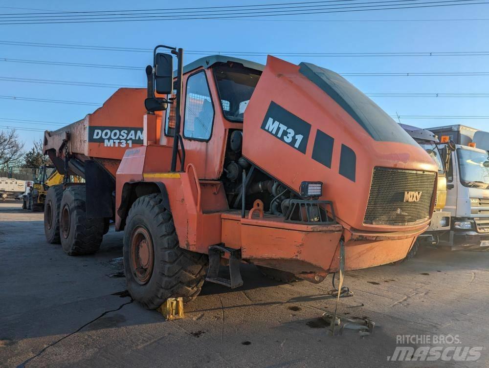 Doosan MT31 연결식 홀러