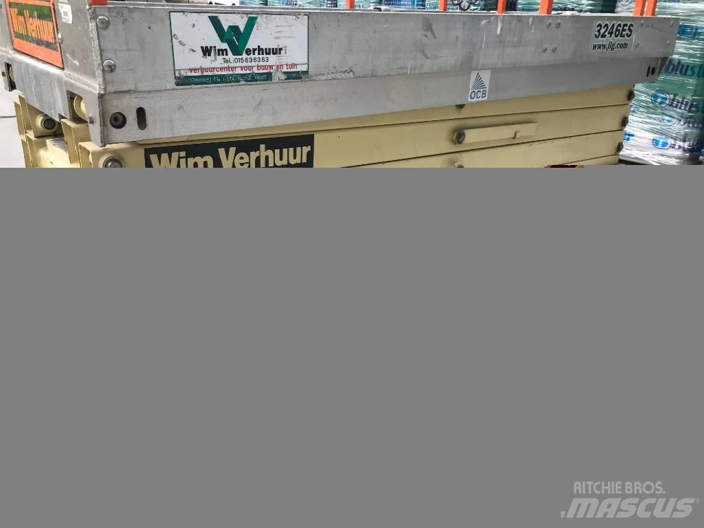 JLG 3246 ES 가위형 리프트