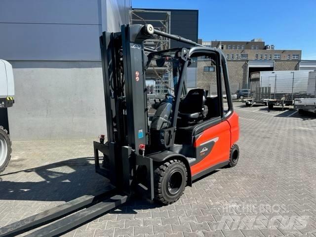 Linde E35L 전동 지게차