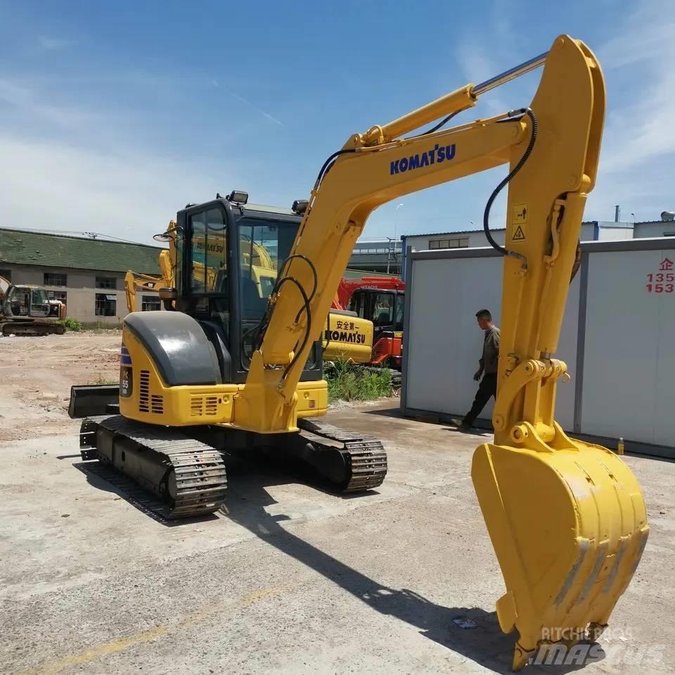 Komatsu PC 50 MR-2 소형 굴삭기 7톤 미만