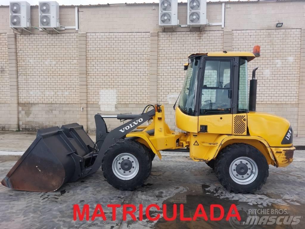 Volvo L 30 B  휠로우더