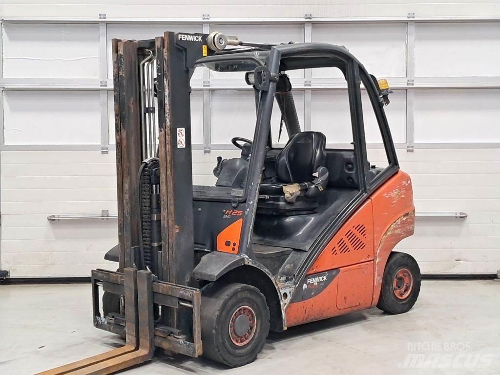 Linde H25D-02 디젤 지게차