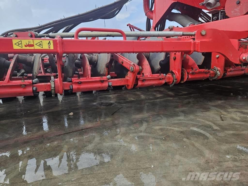 Horsch Pronto 8 DC 드릴