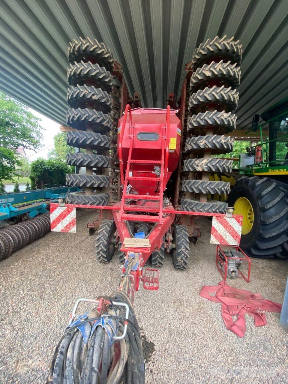Horsch Pronto 9 DC 드릴