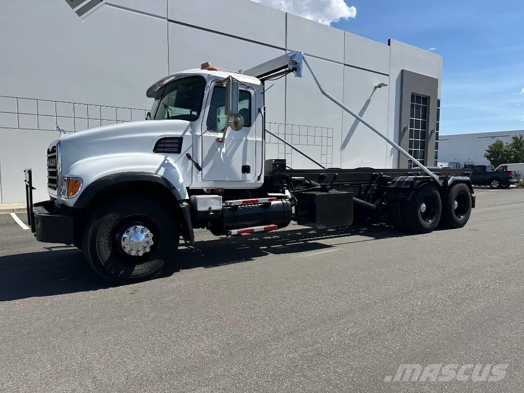 Mack CV 713 케이블 리프트 탈착식 트럭