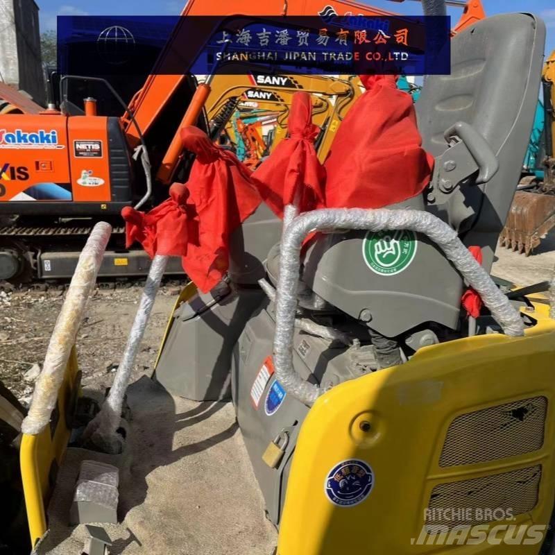 Yanmar Vio 17 소형 굴삭기 7톤 미만