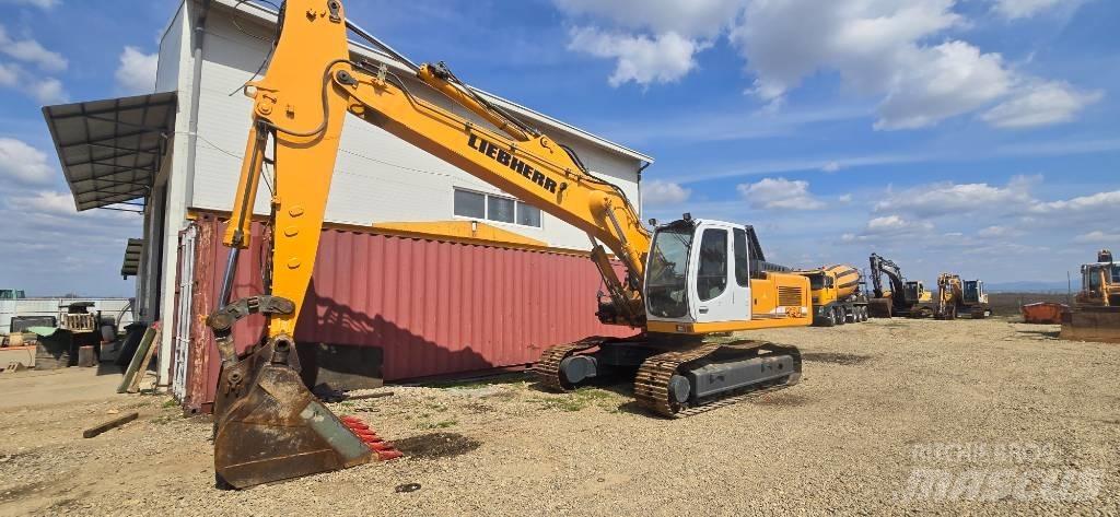 Liebherr R 934 HD S 대형 굴삭기 29톤 이상