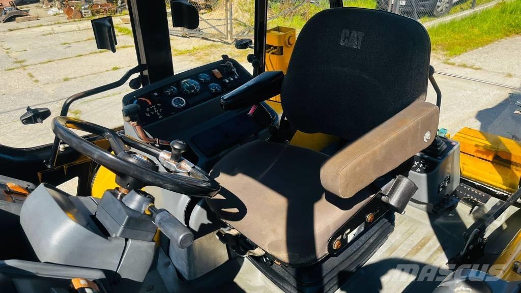 CAT 428 C 백호로더