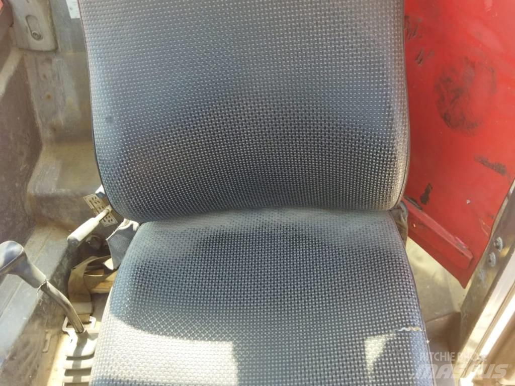 Manitou MT1435SL 텔러 핸들러