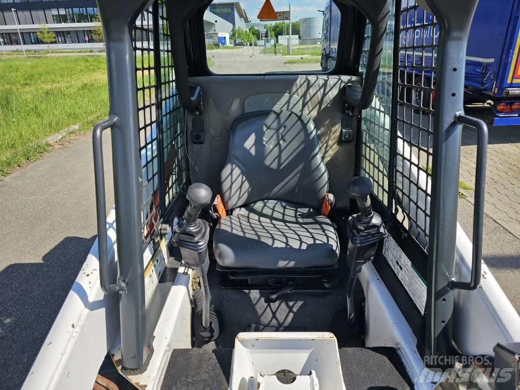 Bobcat S 130  스키드로더