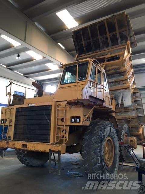CAT 773 B 초대형 덤프 트럭