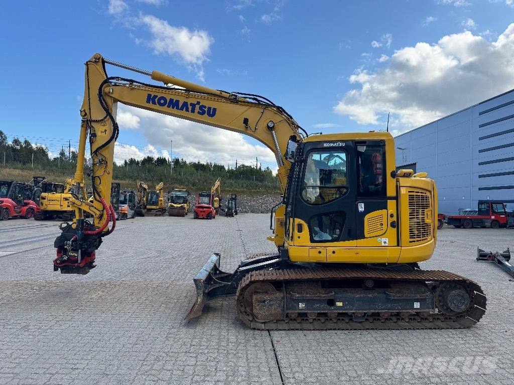 Komatsu PC 138 US-11 대형 굴삭기 29톤 이상