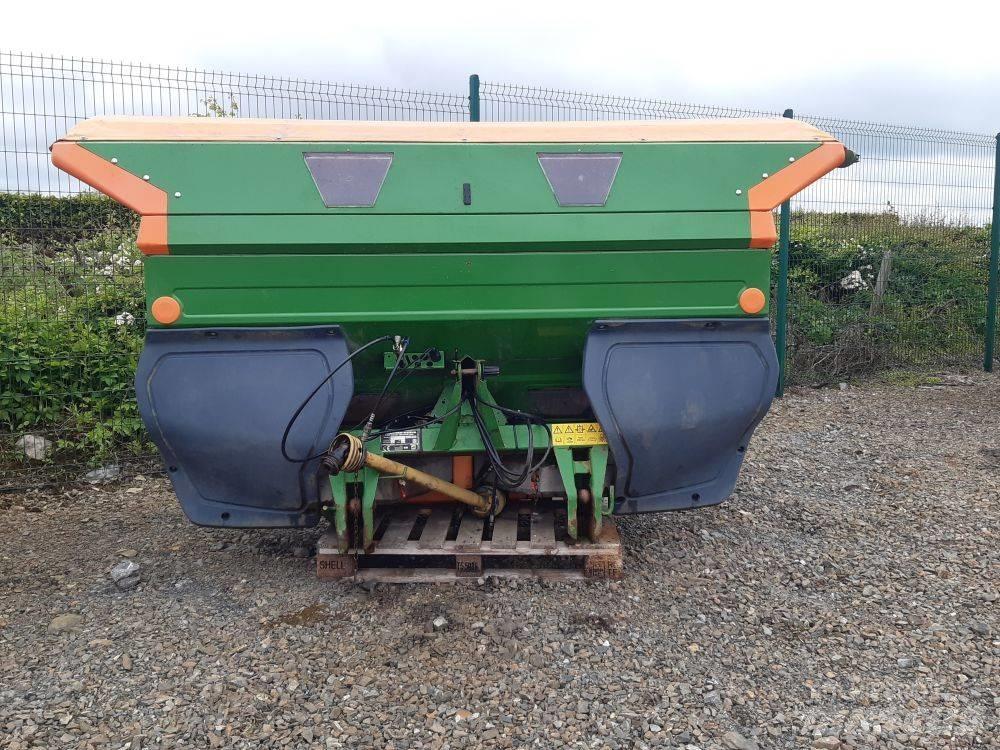 Amazone ZA-M 3001 미네랄 살포기