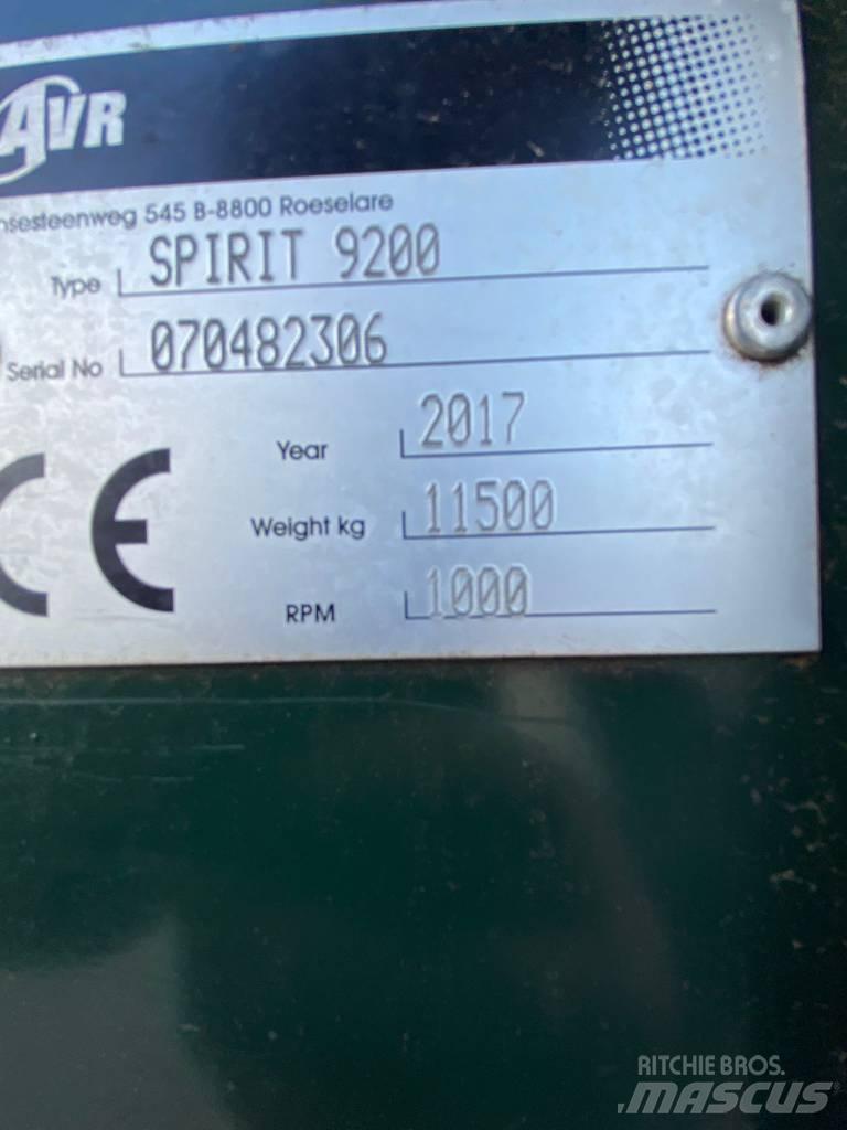 AVR Spirit 9200 감자수확기 및 포테이토디거
