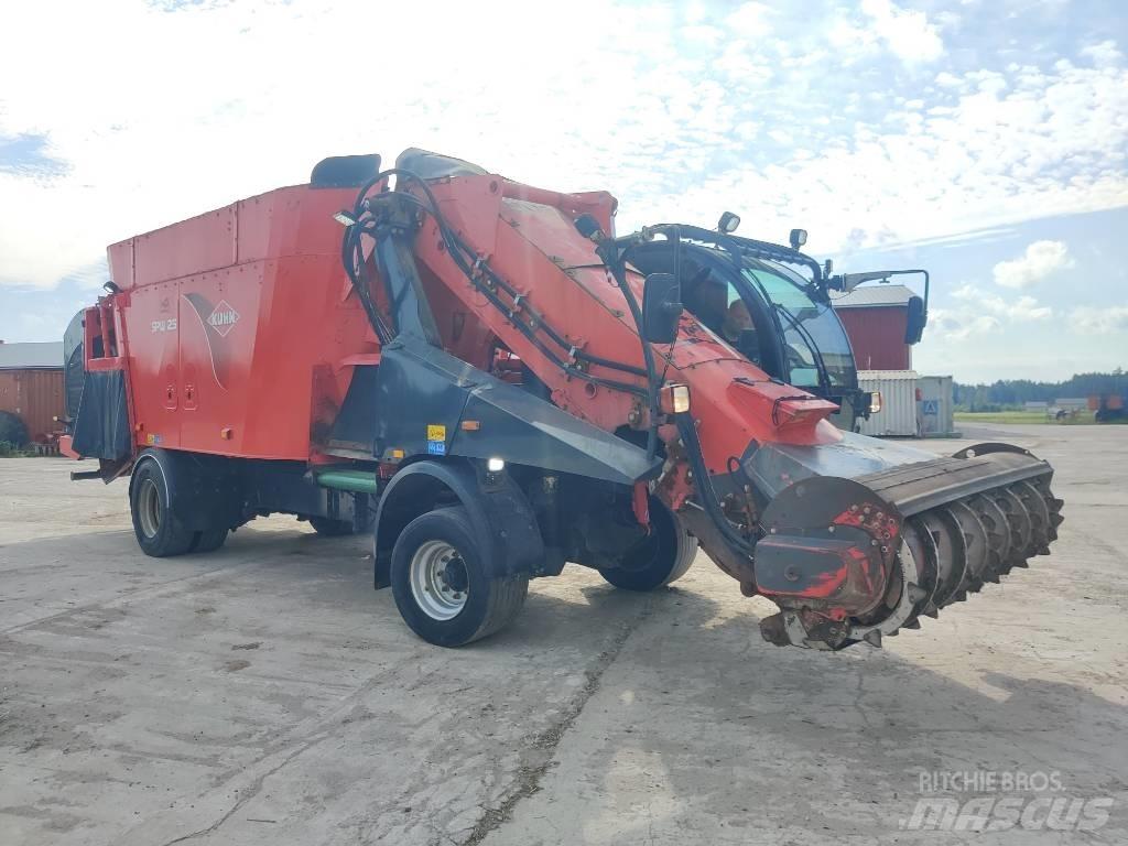 Kuhn SPW 25 믹서 피더