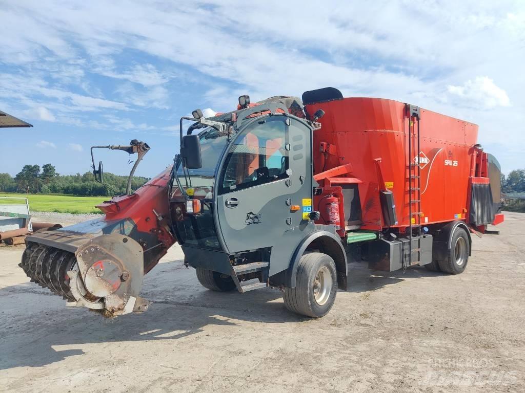 Kuhn SPW 25 믹서 피더