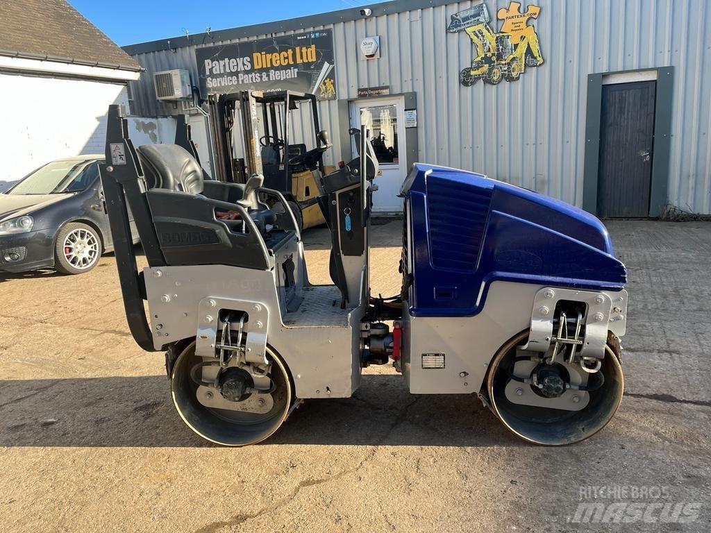 Bomag BW 80 AD-5 트윈 드럼 롤러