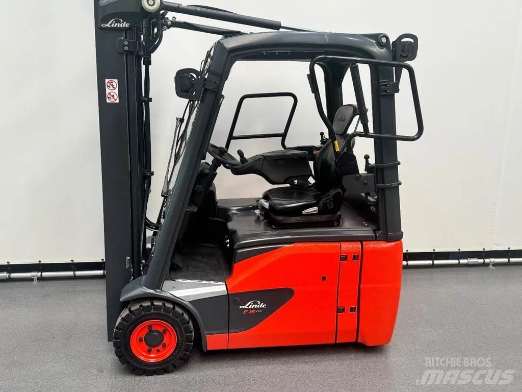 Linde 386 E 16-02 전동 지게차
