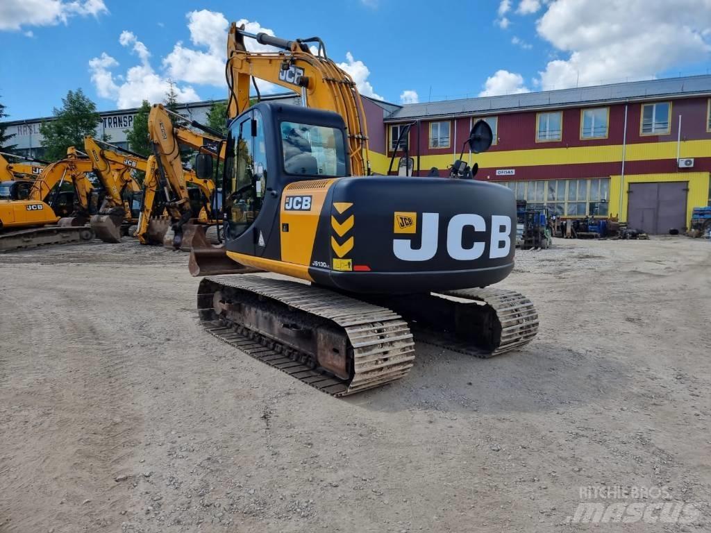 JCB JS 130 LC 대형 굴삭기 29톤 이상