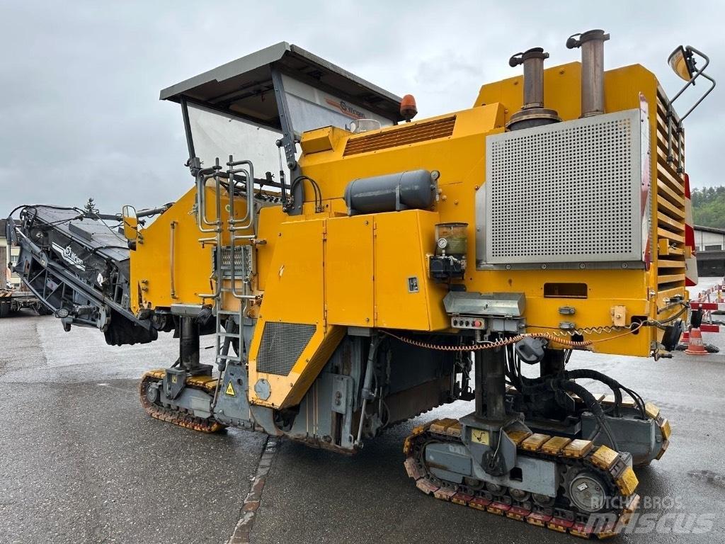 Wirtgen W 1900 아스팔트 콜드 밀링 기계