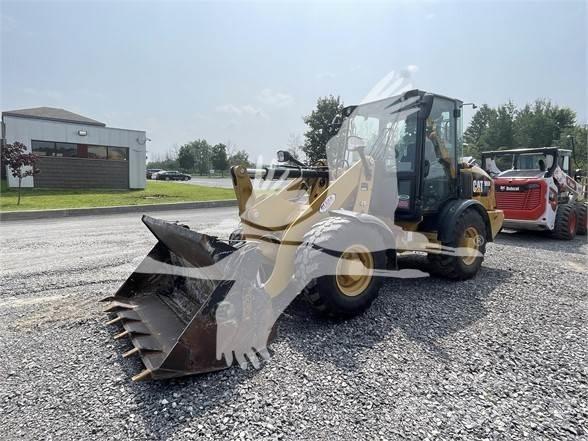 CAT 906M  휠로우더