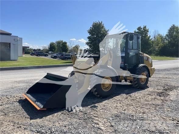 CAT 906M  휠로우더
