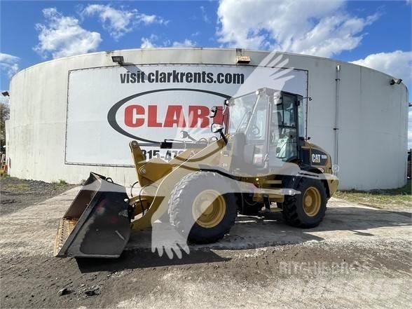 CAT 908M  휠로우더