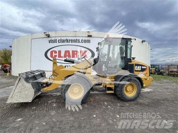 CAT 908M  휠로우더