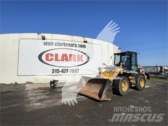 CAT 908M  휠로우더