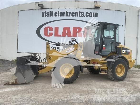 CAT 908M  휠로우더
