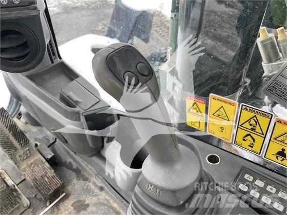 CAT M318D  휠 굴삭기