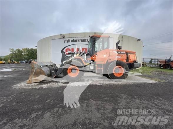 Doosan DL250-5  휠로우더