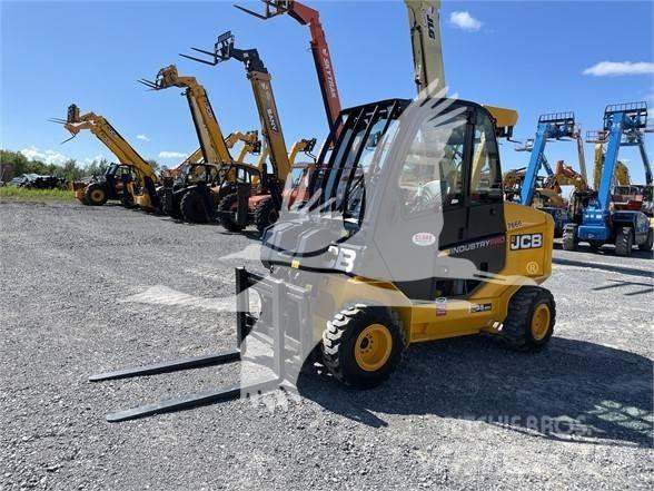 JCB 35 텔러 핸들러
