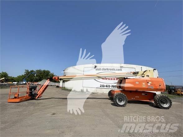 JLG 860SJ 견인식 전동이동 리프트