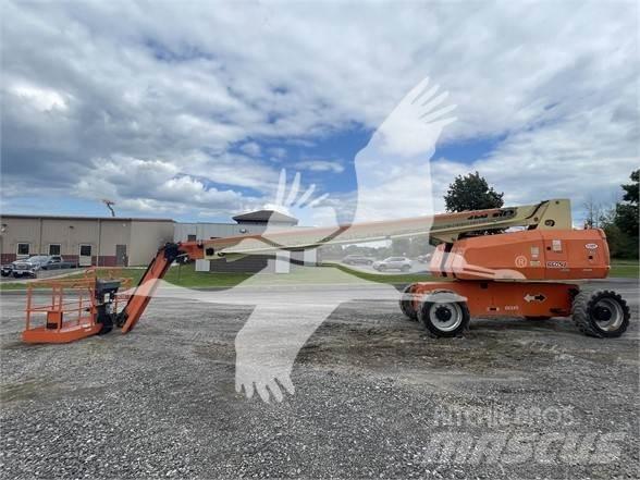 JLG 860SJ 견인식 전동이동 리프트
