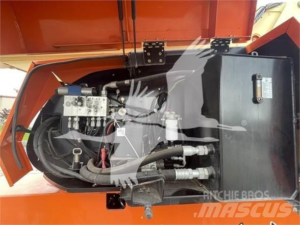 JLG 860SJ 견인식 전동이동 리프트