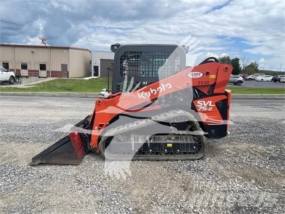 Kubota SVL75  스키드로더